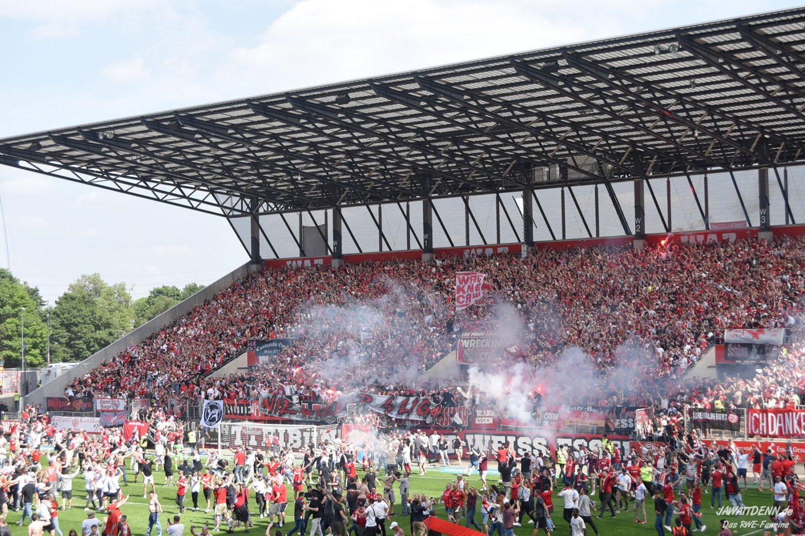 Rot-Weiss Essen – Rot Weiss Ahlen 2-0 (9)