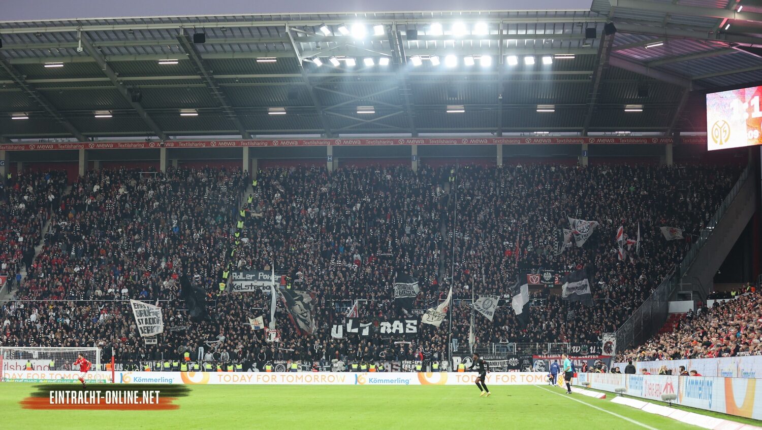 1. FSV Mainz 05 – Eintracht Frankfurt 1-1 (15)