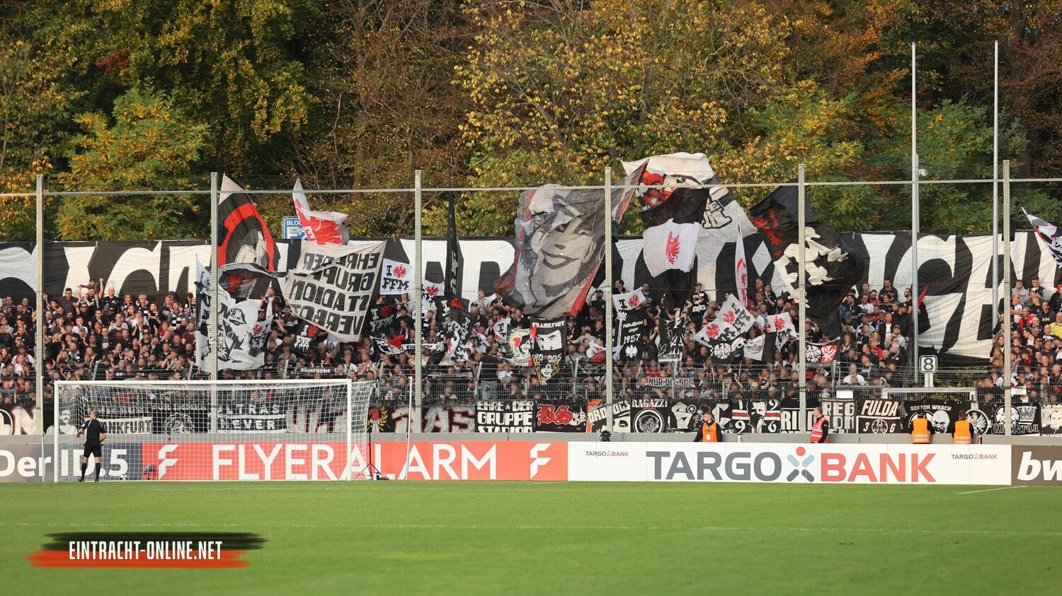 Stuttgarter Kickers – Eintracht Frankfurt 0-2 (16)
