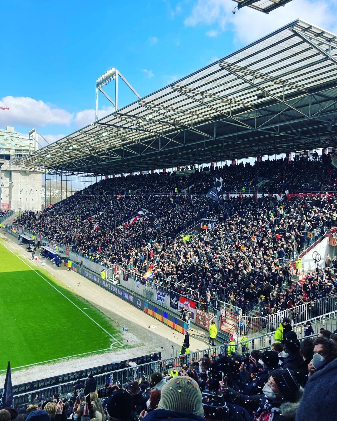 FC St. Pauli – Karlsruher SC 3-1 (7)