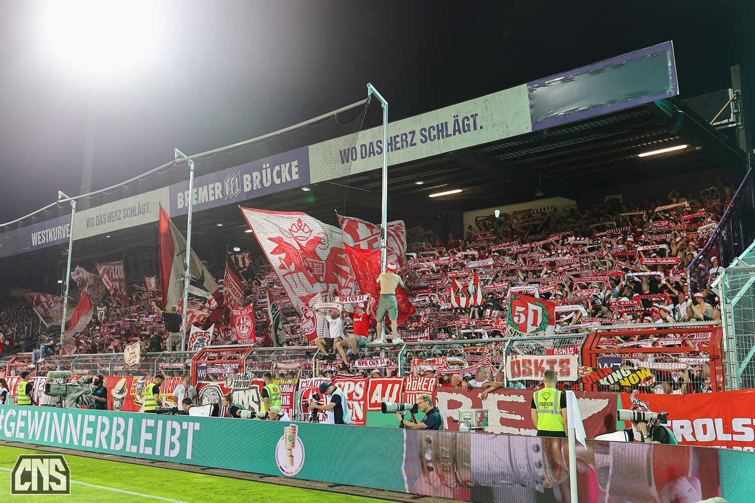 VfL Osnabrück – 1. FC Köln 1-3 n.V. (14)