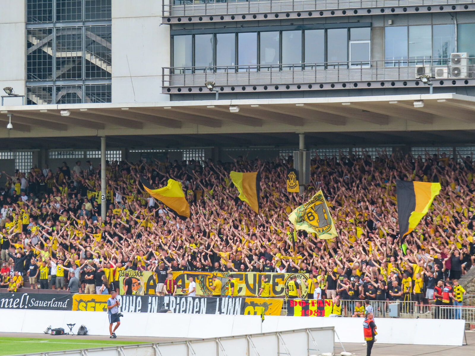 Borussia Dortmund II – SpVgg Unterhaching 3-0 (4)