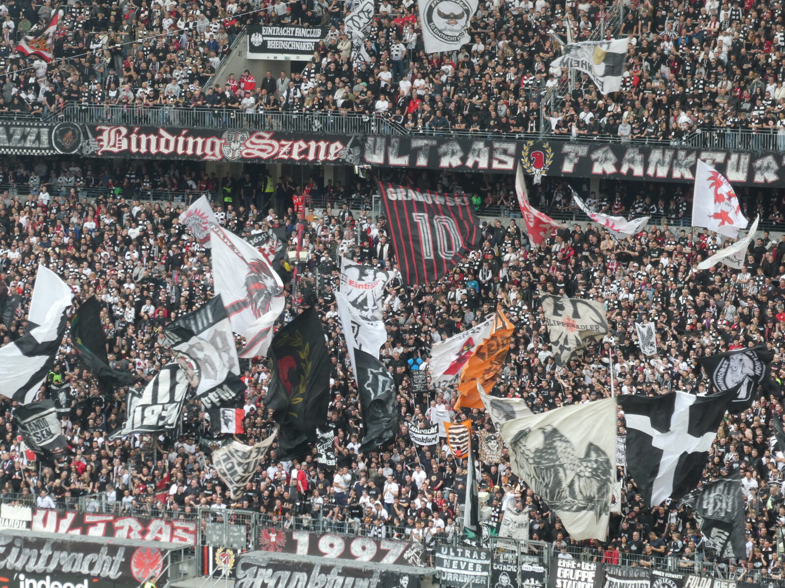 Eintracht Frankfurt – Bayer 04 Leverkusen 1-5 (6)