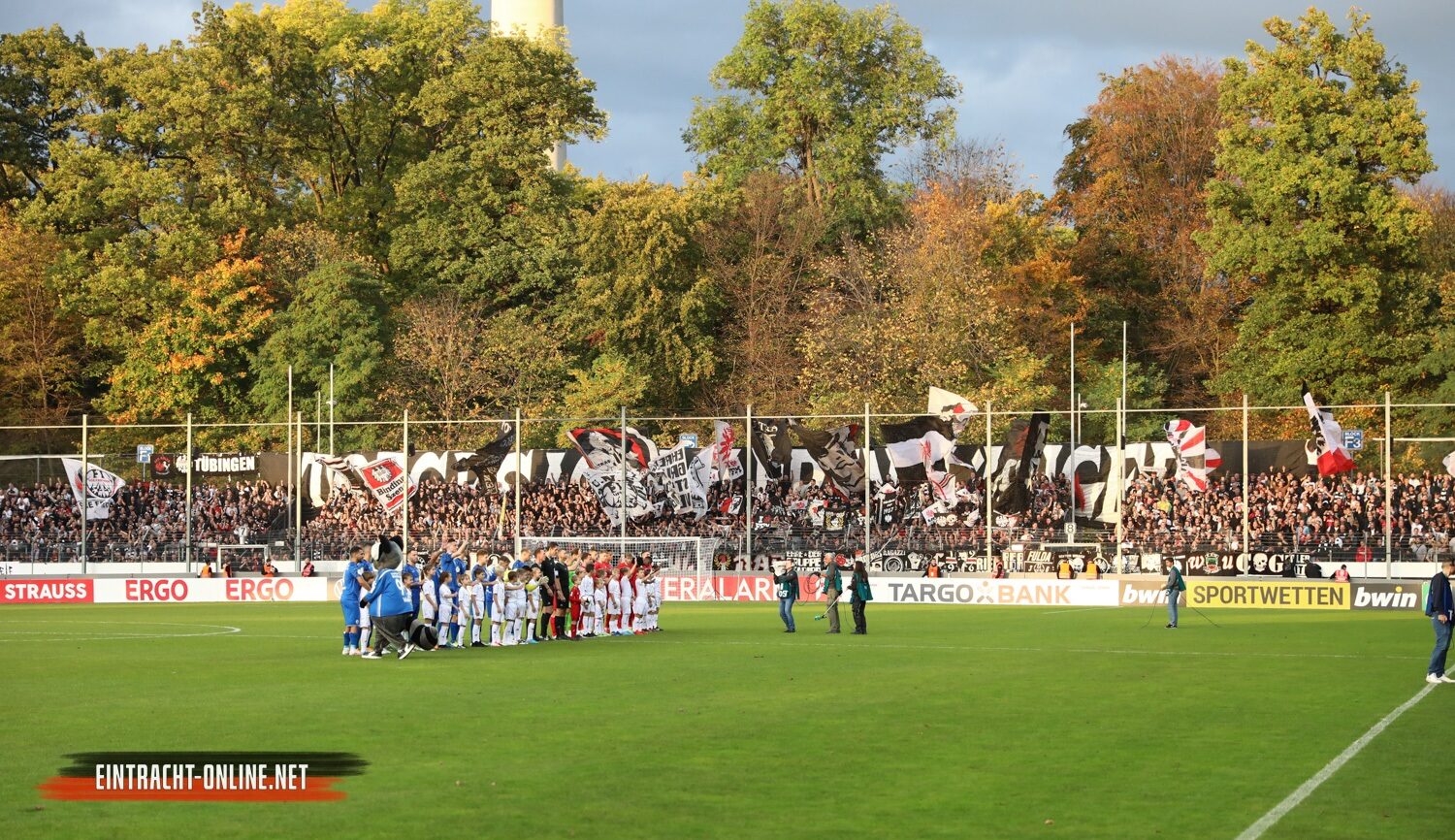 Stuttgarter Kickers – Eintracht Frankfurt 0-2 (10)
