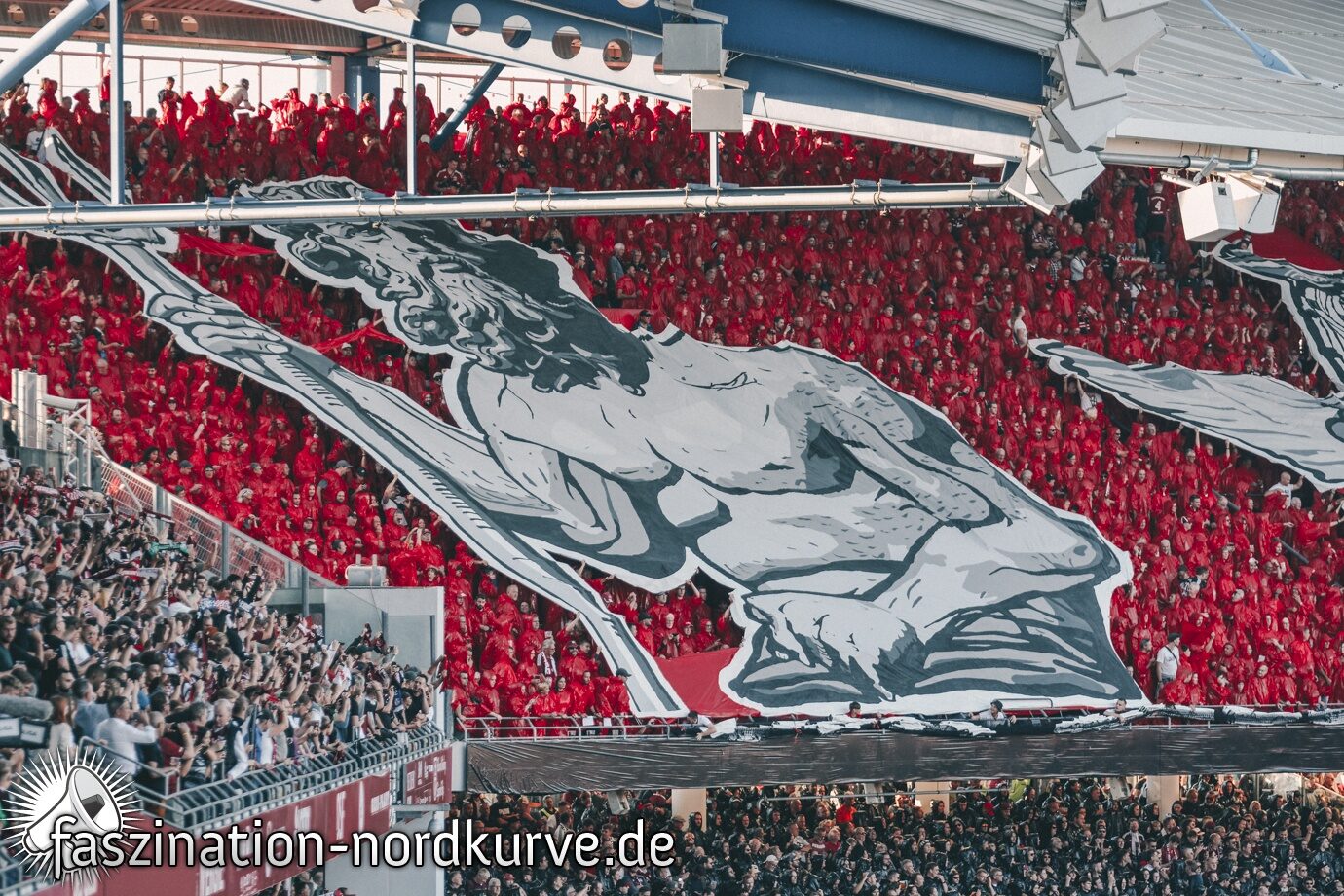 1. FC Nürnberg – SpVgg Fürth 1-1 (46)
