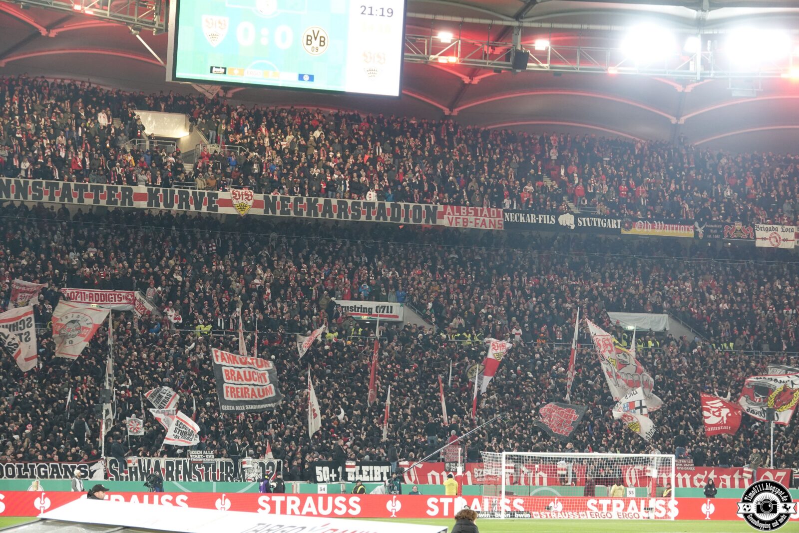 VfB Stuttgart – Borussia Dortmund 2-0 (24)