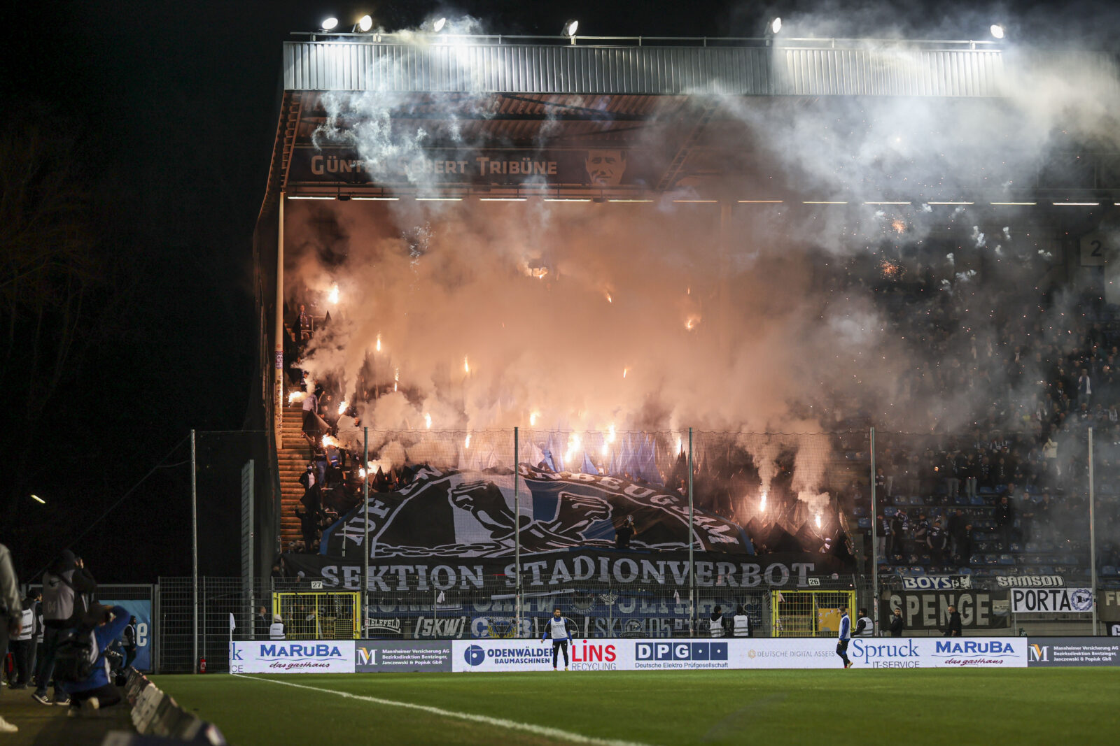 SV Waldhof Mannheim – DSC Arminia Bielefeld 1-0 (5)