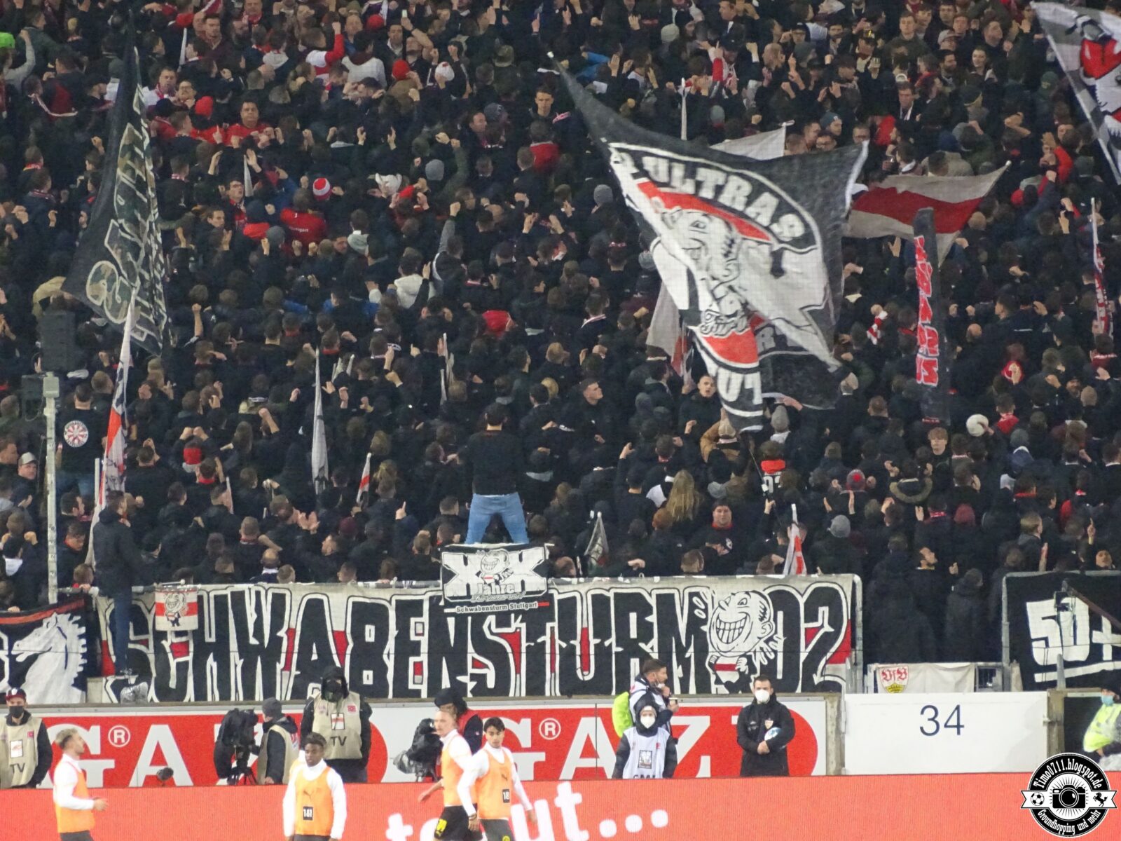 VfB Stuttgart – Borussia Dortmund 0-2 (28)