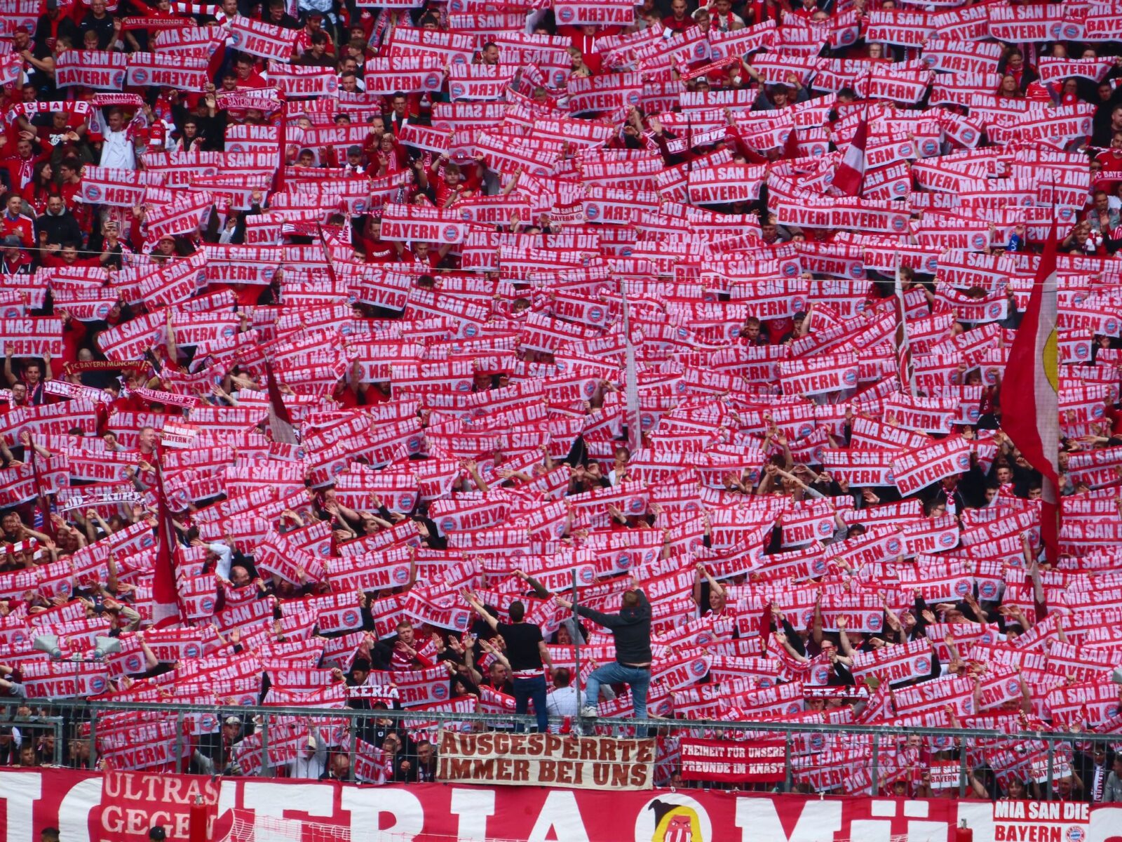 FC Bayern München – FC Schalke 04 6-0 (9)