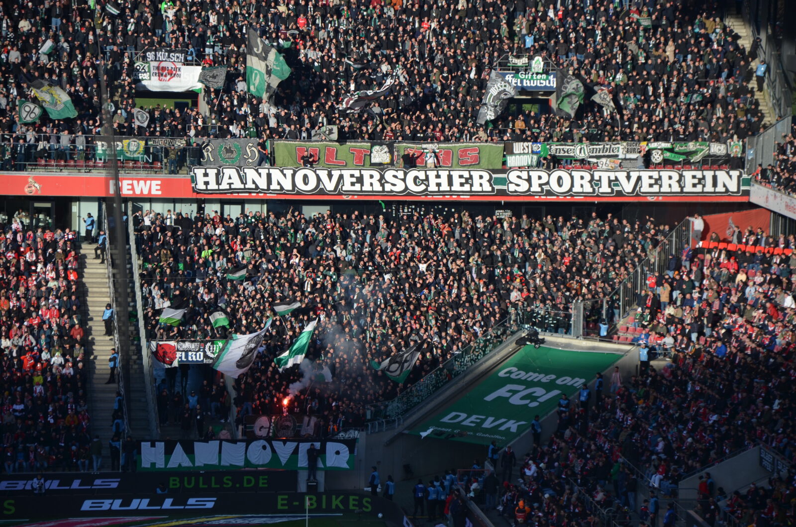 1. FC Köln – Hannover 96 2-2 (22)