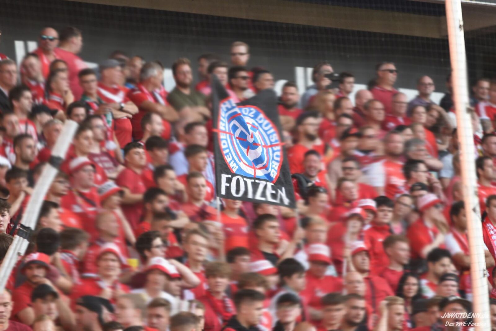 MSV Duisburg – Rot-Weiss Essen 2-2 (8)