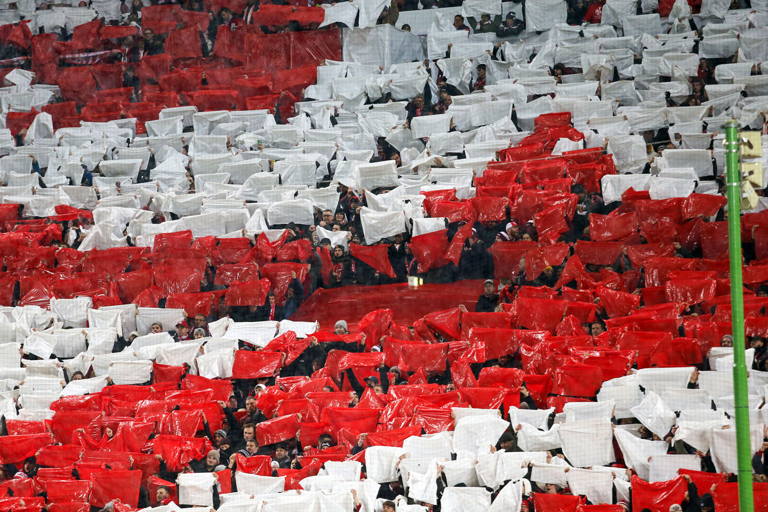 1. FC Kaiserslautern – 1. FC Nürnberg 2-0 (14)