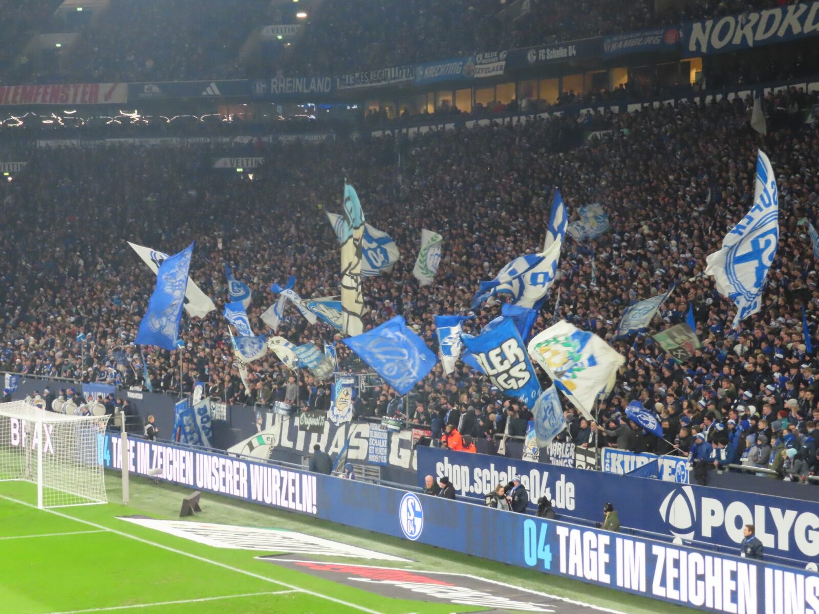 FC Schalke 04 – VfL Osnabrück 4-0 (12)