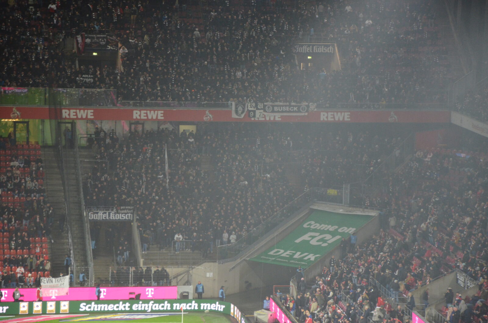 1. FC Köln – Eintracht Frankfurt 2-0 (10)