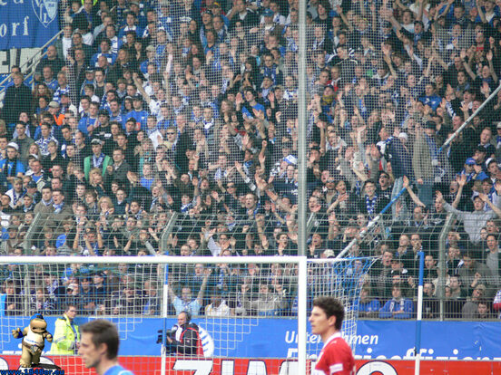 VfL Bochum vs VfB Stuttgart (1-1) (9)