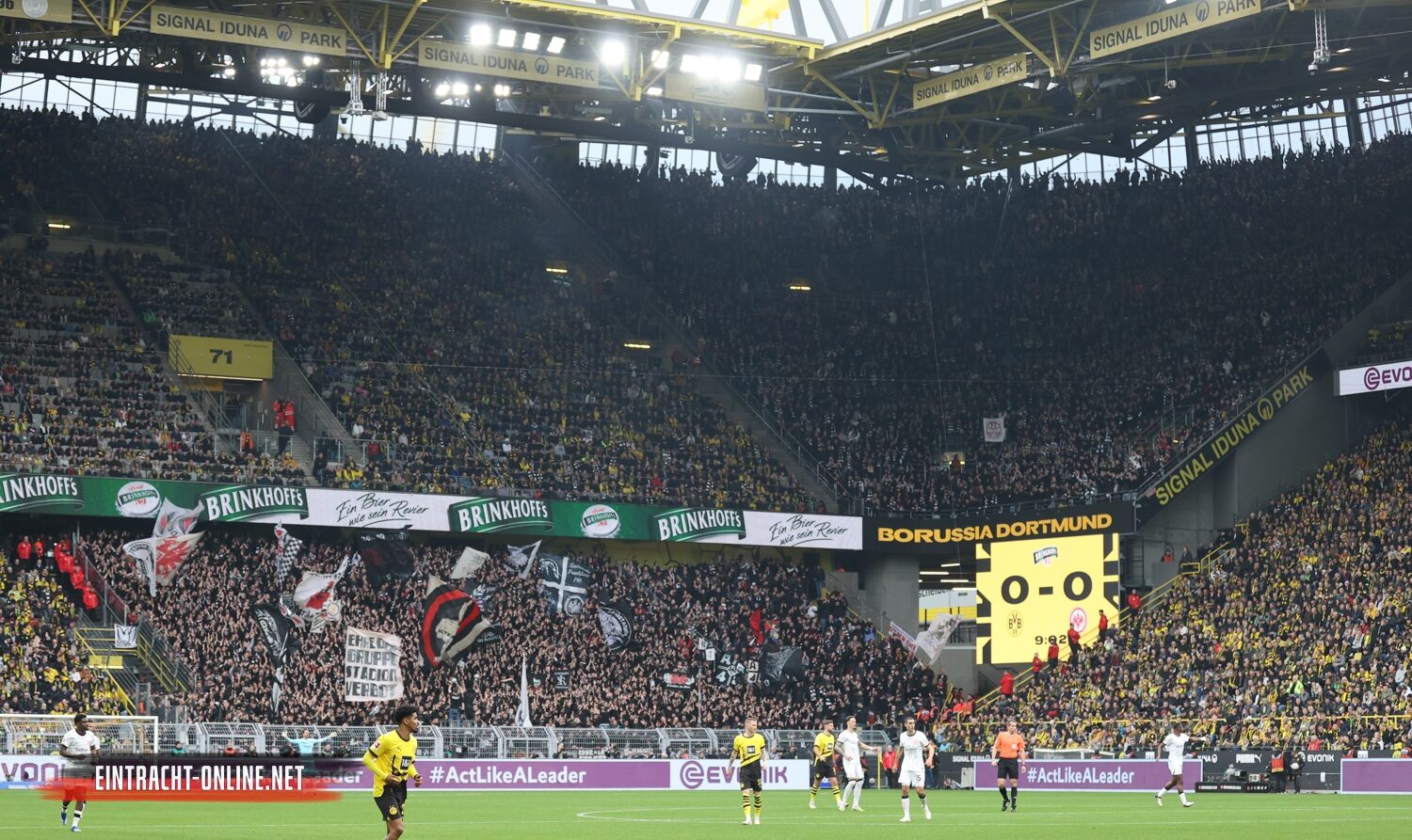 Borussia Dortmund – Eintracht Frankfurt 3-1 (15)