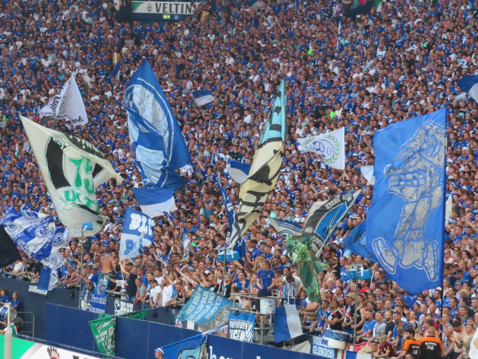 FC Schalke 04 – Borussia Mönchengladbach 2-2 (20)