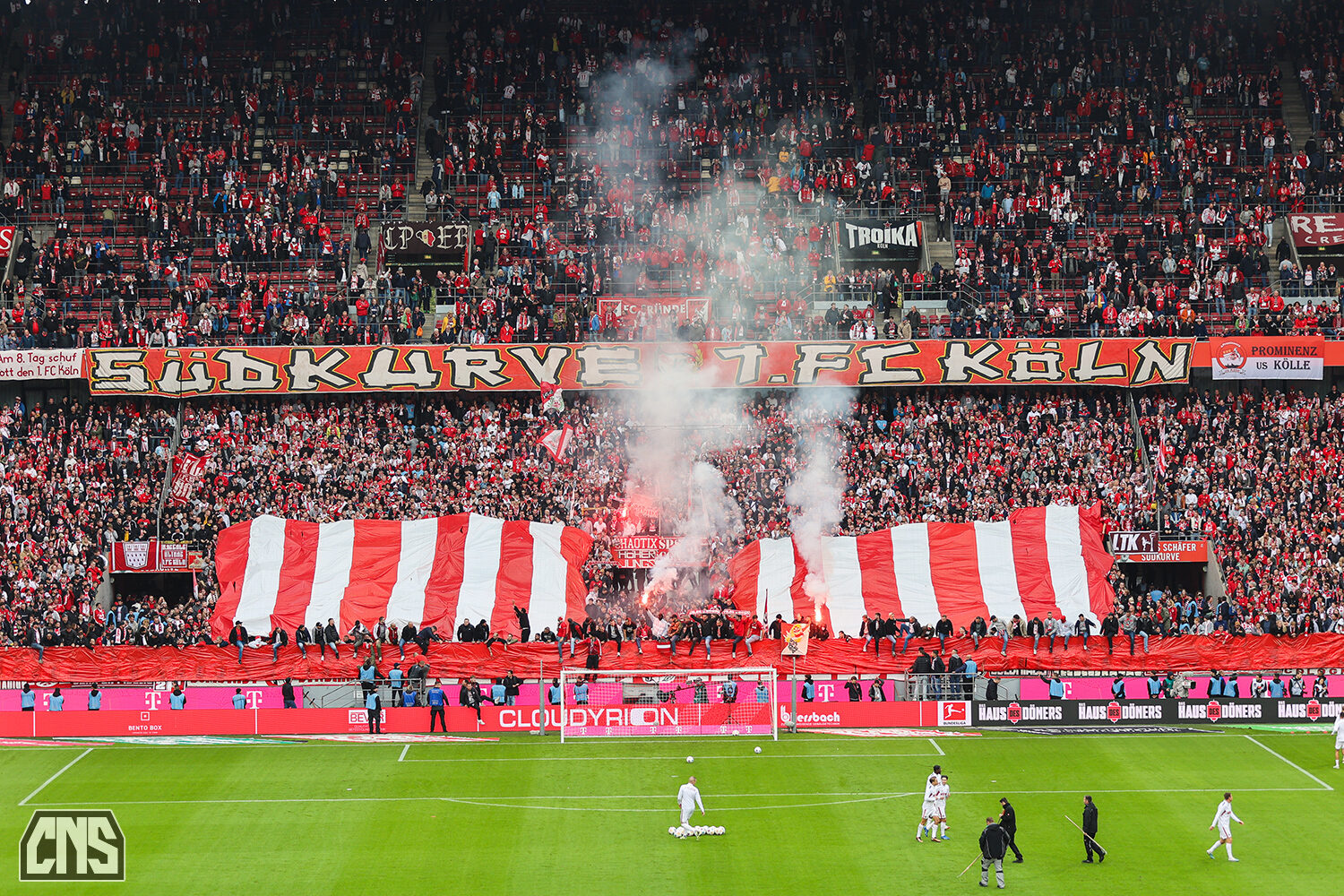 1. FC Köln – Borussia Mönchengladbach 3-1 (45)