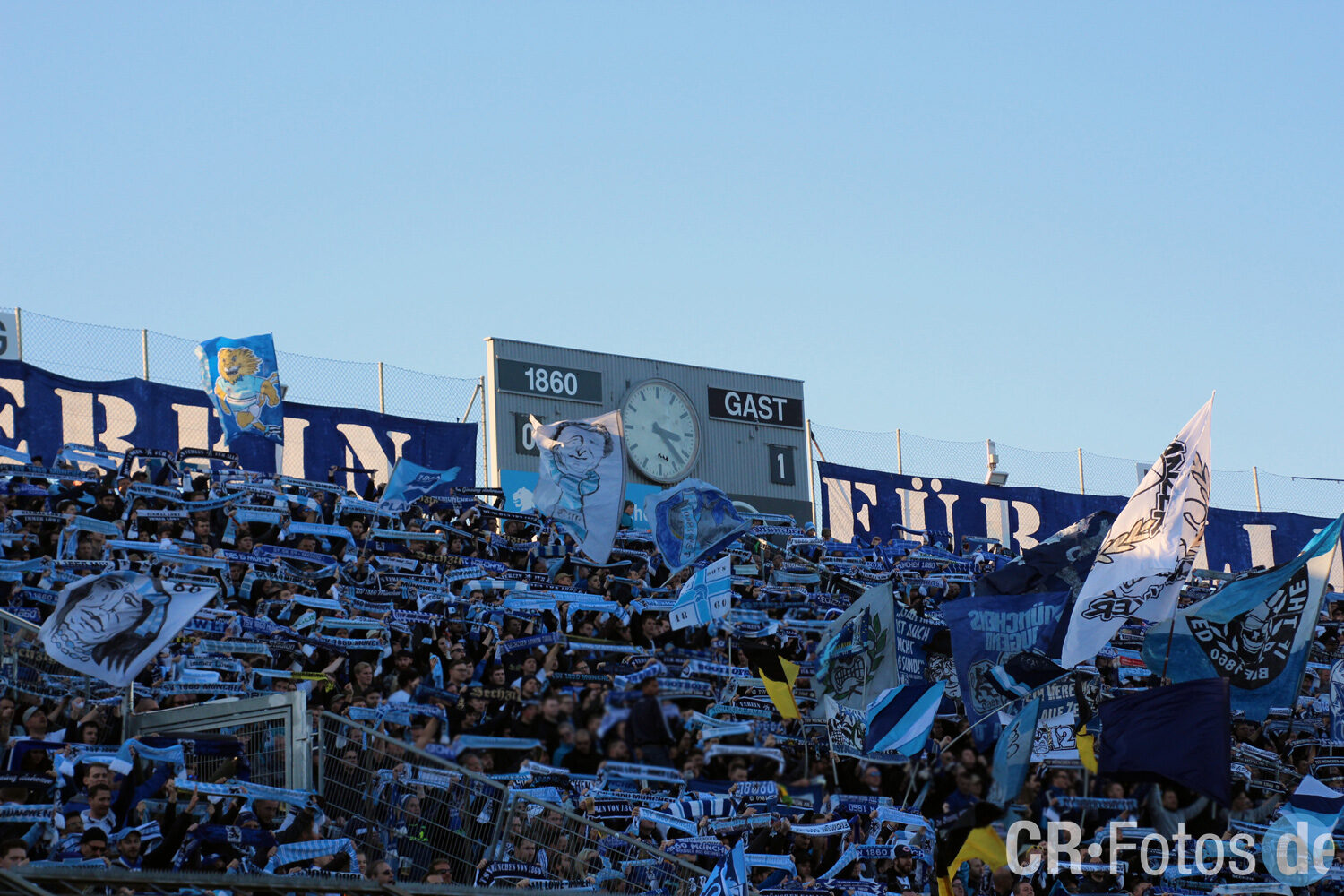 TSV 1860 München vs Hallescher FC (1-1) (23)