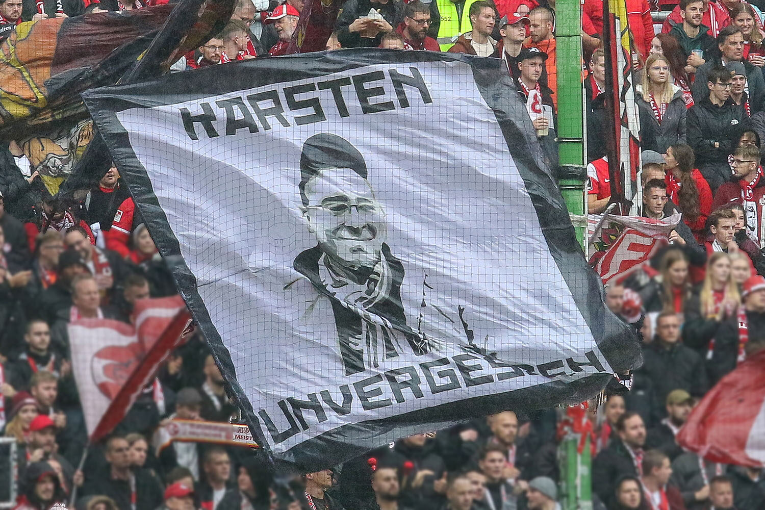 1. FC Kaiserslautern – Eintracht Braunschweig 1-1 (1)