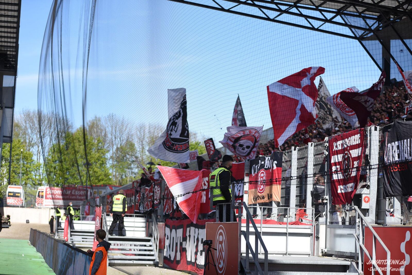 Rot-Weiss Essen – Borussia Mönchengladbach II 1-1 (9)