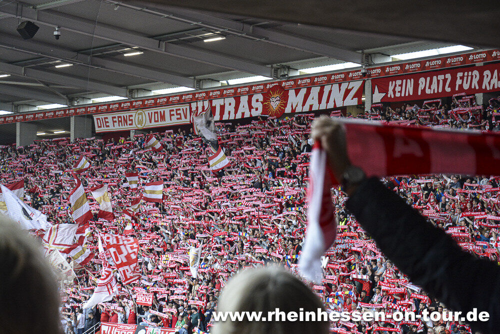 1. FSV Mainz 05 – FC Bayern München 3-1