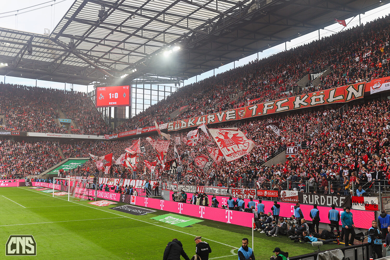 1. FC Köln – Borussia Mönchengladbach 3-1 (58)