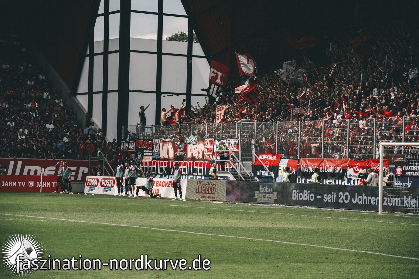 SSV Jahn Regensburg – 1. FC Nürnberg 0-0 (17)