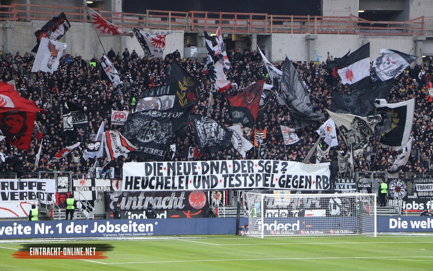 Eintracht Frankfurt – FC Schalke 04 3-0 (3)