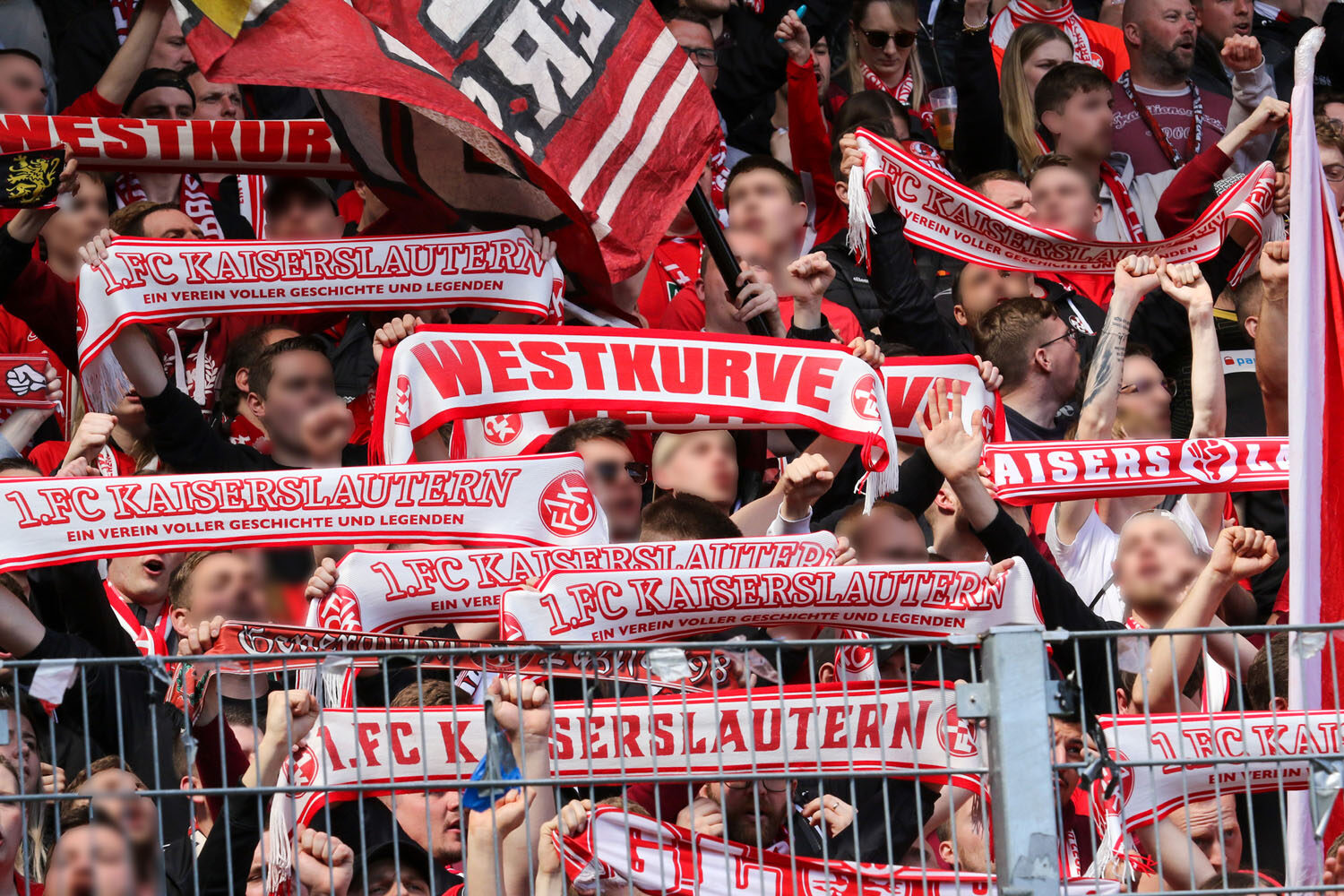SSV Jahn Regensburg – 1. FC Kaiserslautern 0-0 (6)