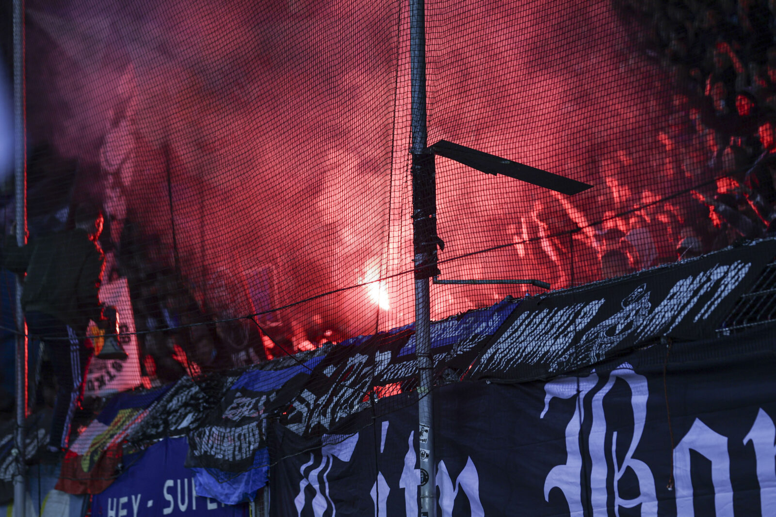 SV Waldhof Mannheim – DSC Arminia Bielefeld 1-0 (16)