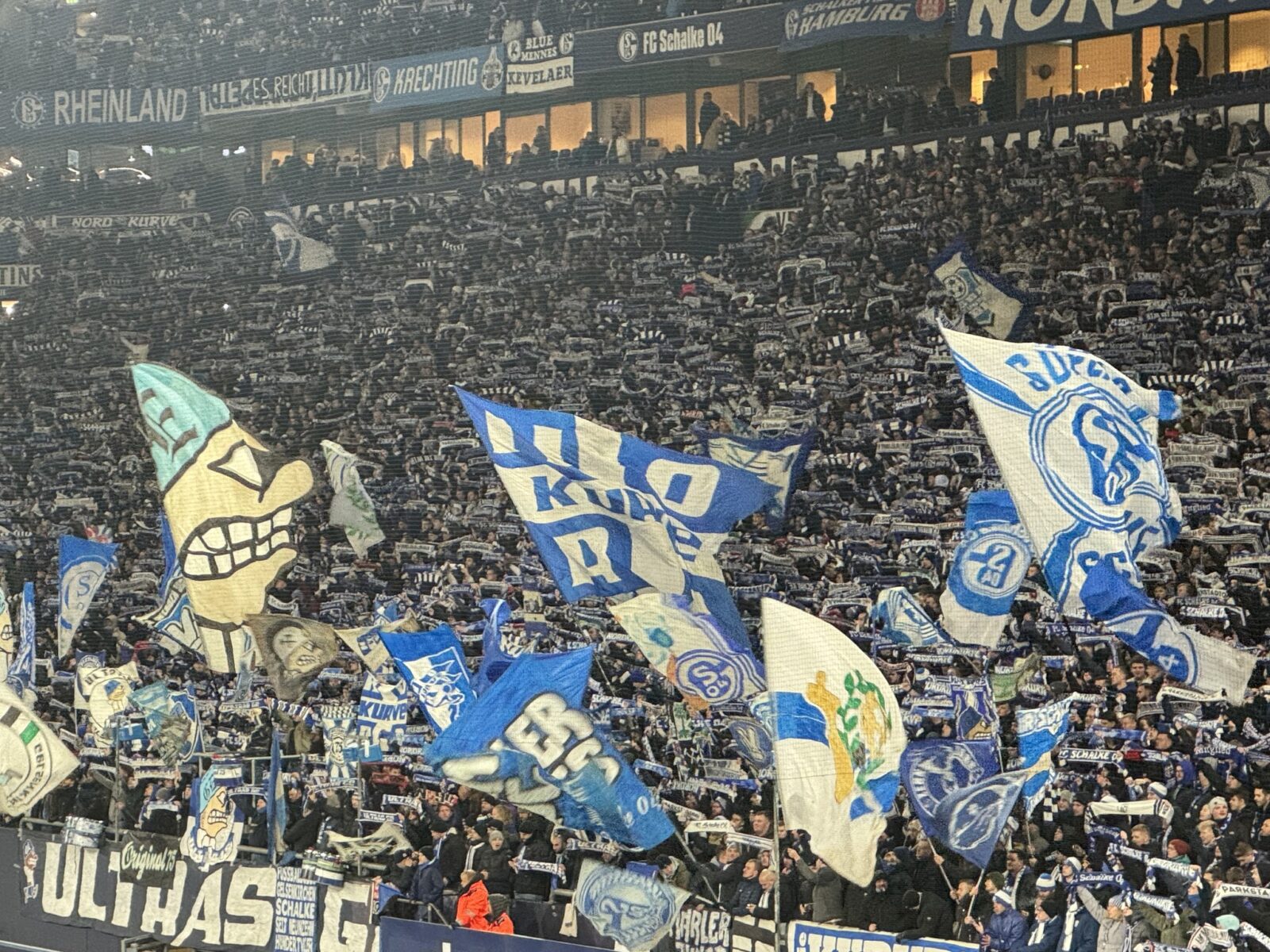 FC Schalke 04 – VfL Osnabrück 4-0 (1)