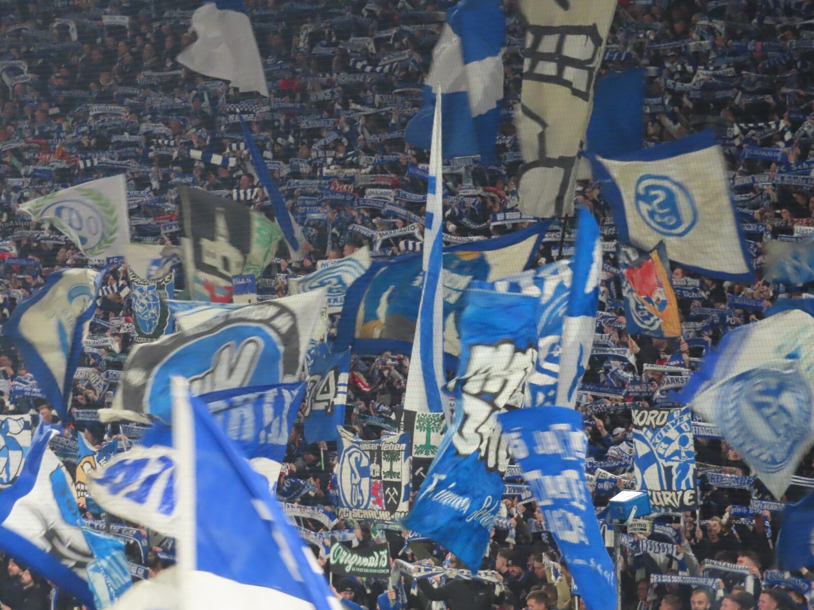 FC Schalke 04 – VfL Wolfsburg 0-0 (10)