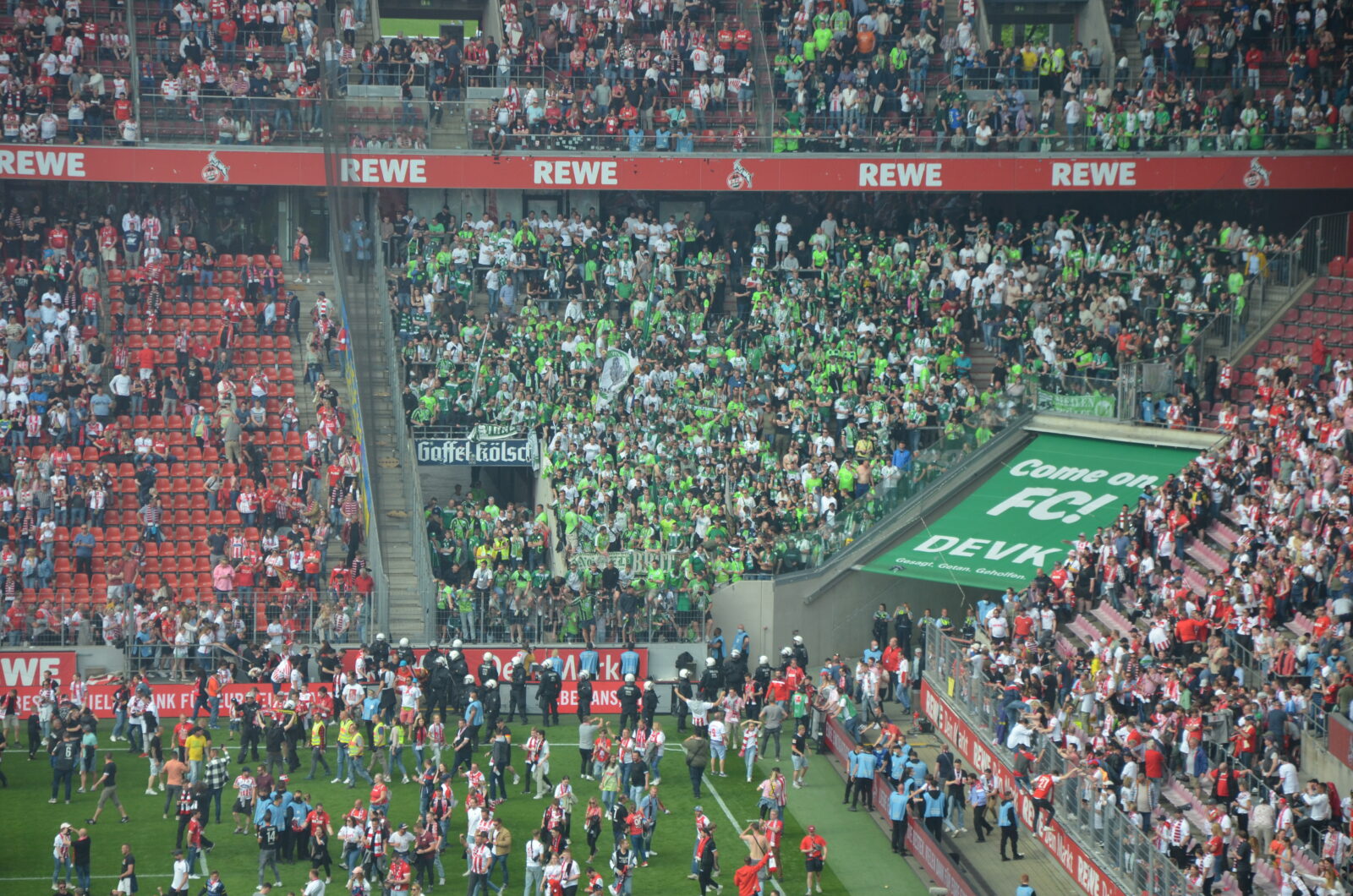 1. FC Köln – VfL Wolfsburg 0-1 (25)