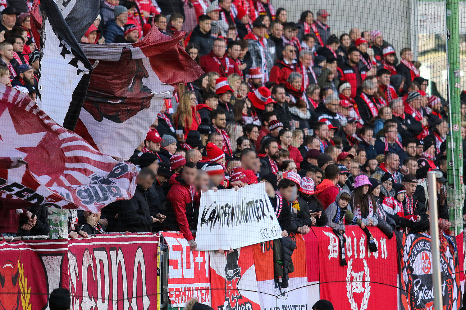 1. FC Kaiserslautern – SpVgg Fürth 3-1 (12)