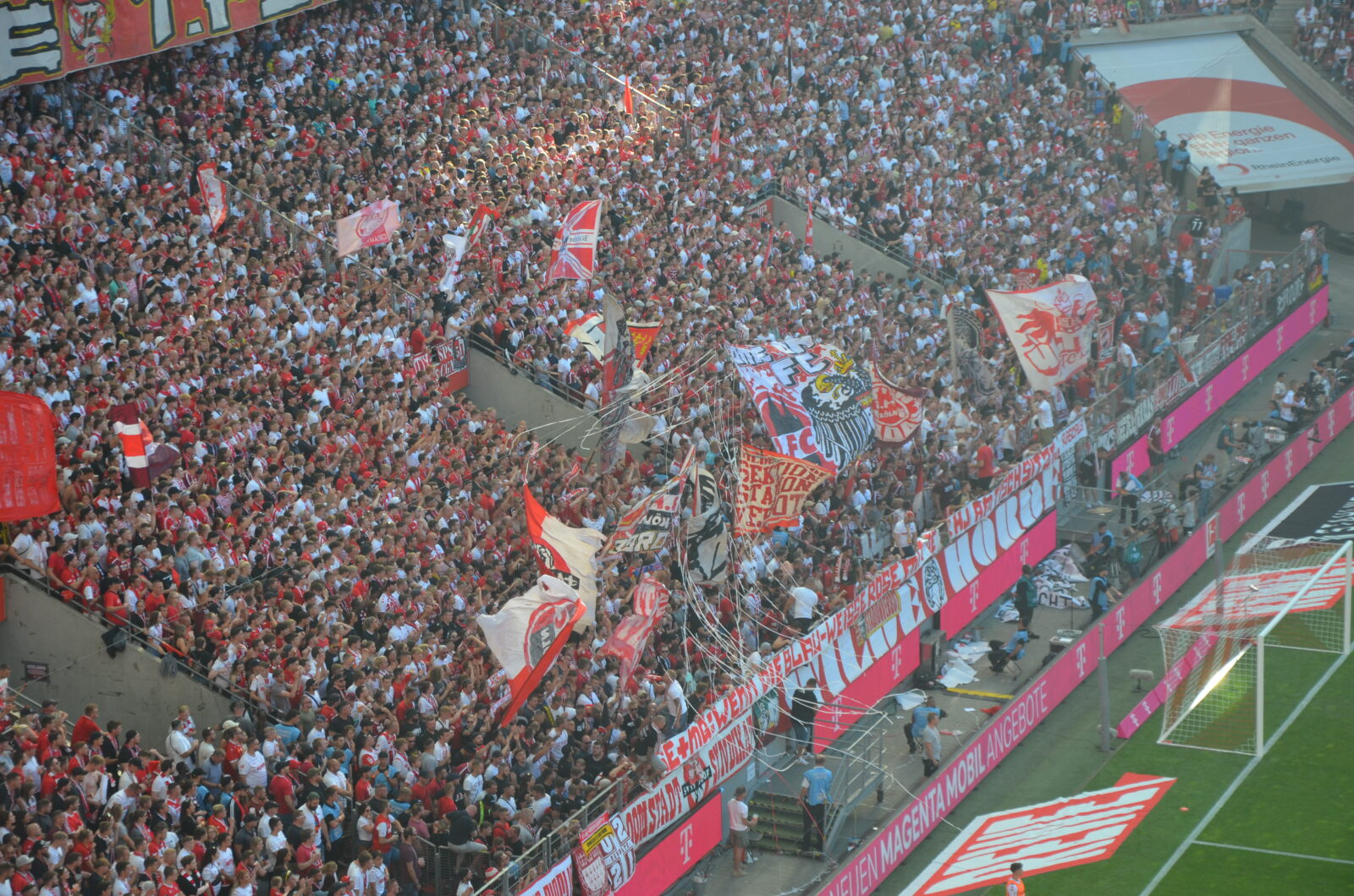 1. FC Köln – FC Schalke 04 3-1 (11)