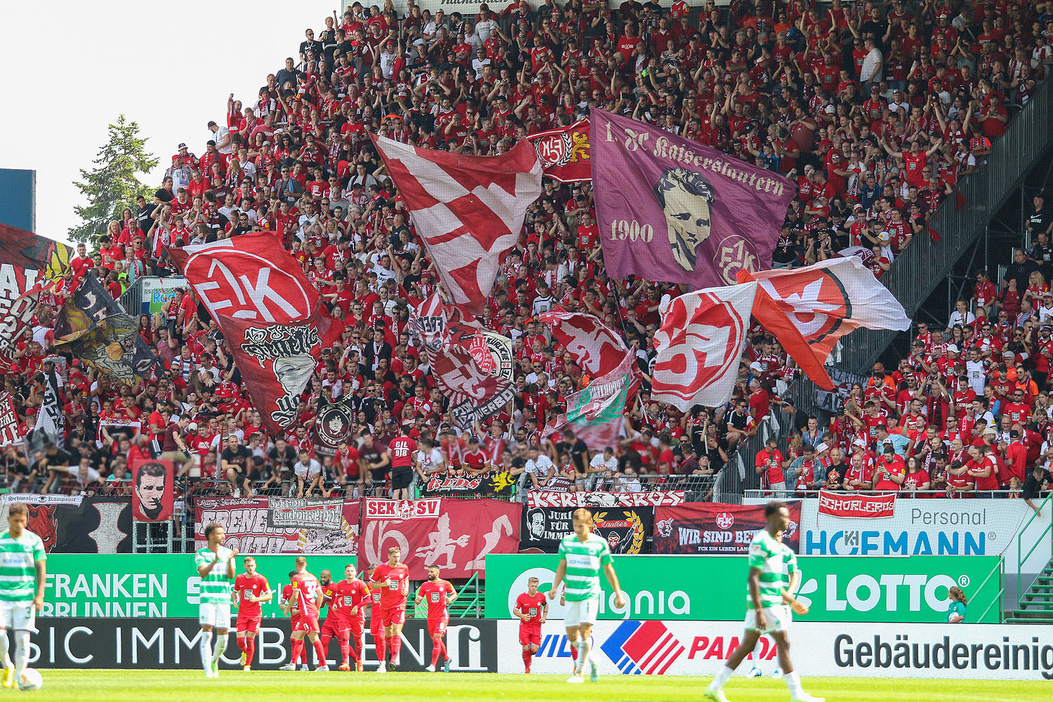 SpVgg Fürth – 1. FC Kaiserslautern 1-3 (4)