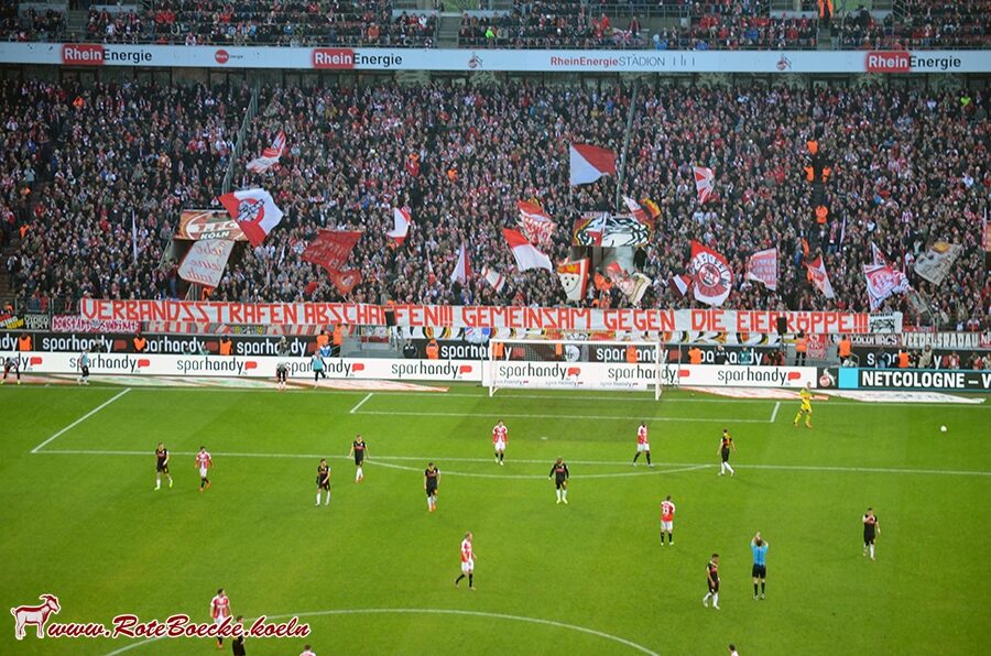 1. FC Köln vs VfB Stuttgart (1-3) (21)