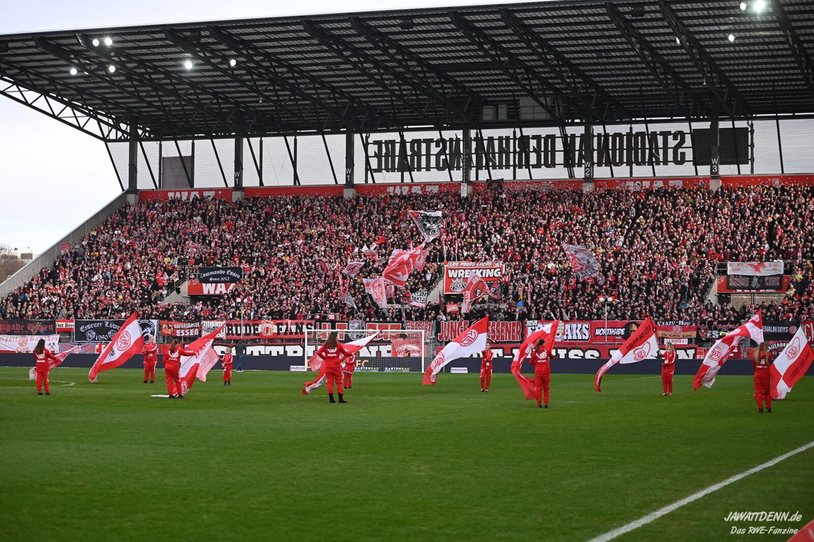 Rot-Weiss Essen – SpVgg Unterhaching 1-2 (7)