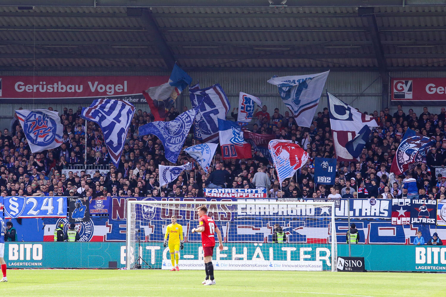 Holstein Kiel – 1. FC Kaiserslautern 1-3 (3)
