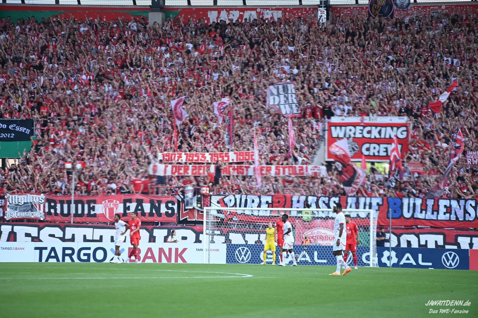Rot-Weiss Essen -RB Leipzig 1-4 (40)