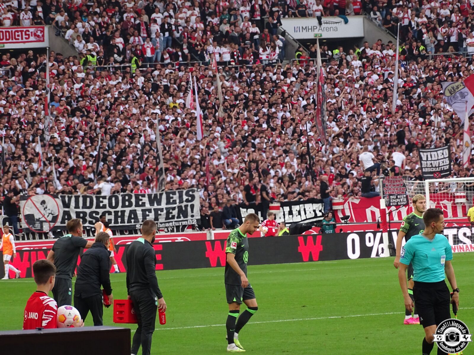 VfB Stuttgart – VfL Wolfsburg 3-1 (13)