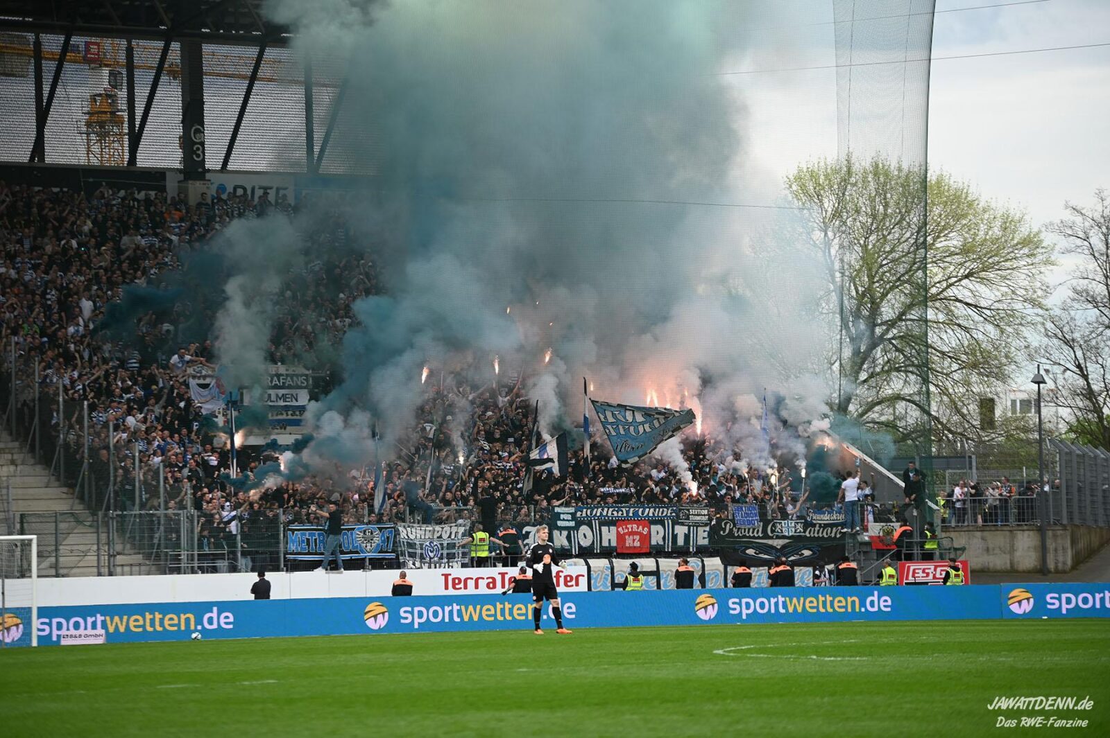 Rot-Weiss Essen – MSV Duisburg 4-1 (11)