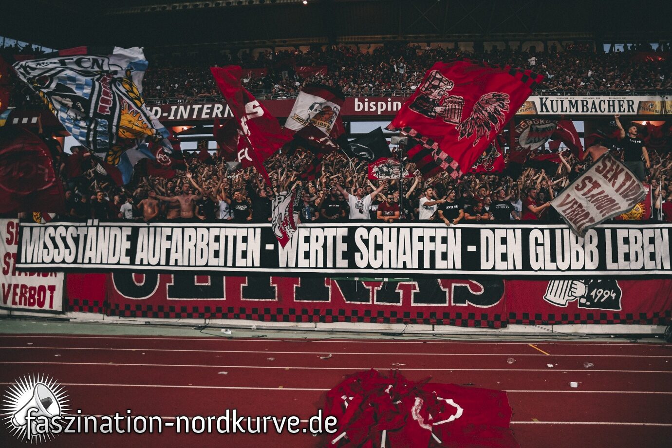 1. FC Nürnberg – SpVgg Fürth 1-1 (75)