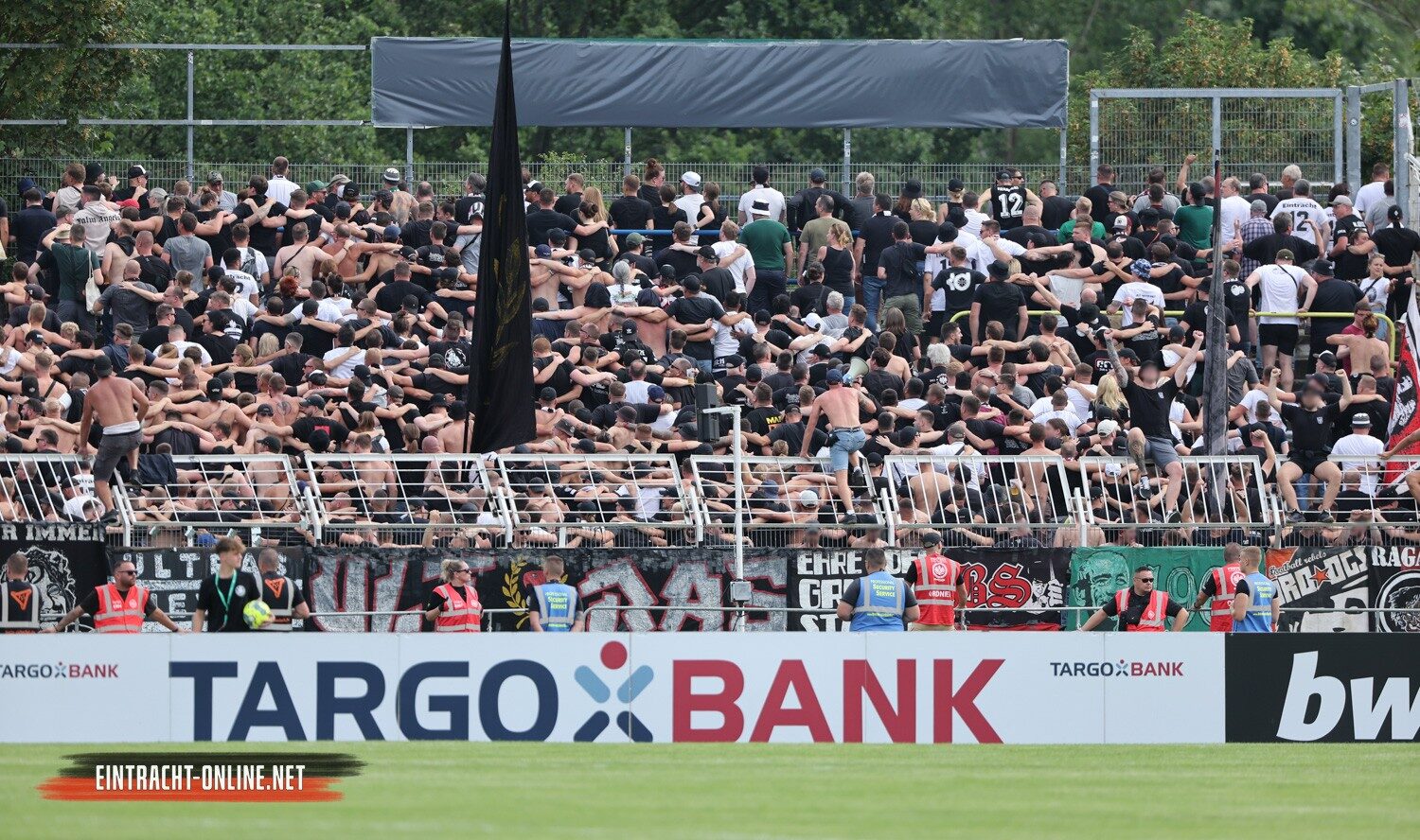 1. FC Lokomotive Leipzig – Eintracht Frankfurt 0-7