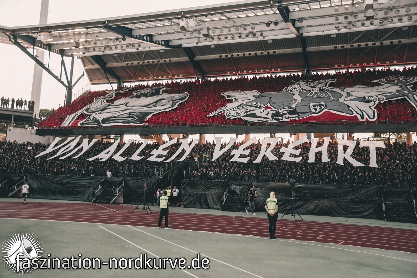 1. FC Nürnberg – SpVgg Fürth 1-1 (53)