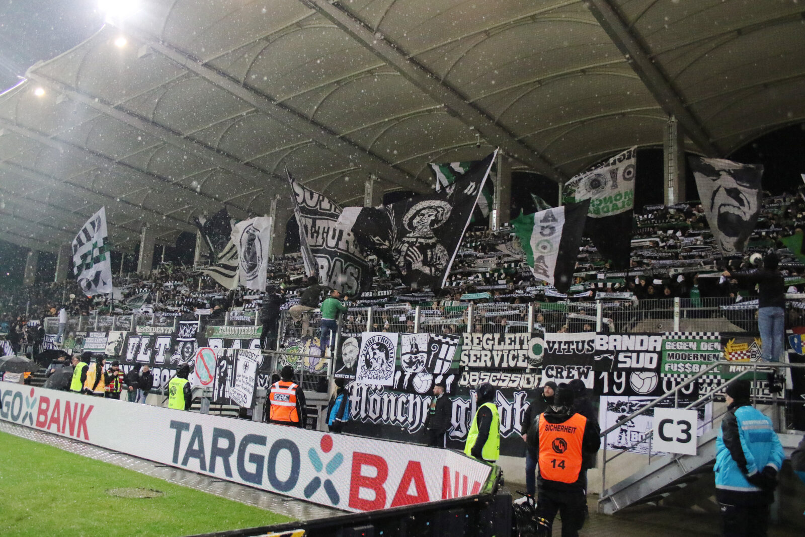 1. FC Saarbrücken – Borussia Mönchengladbach 2-1