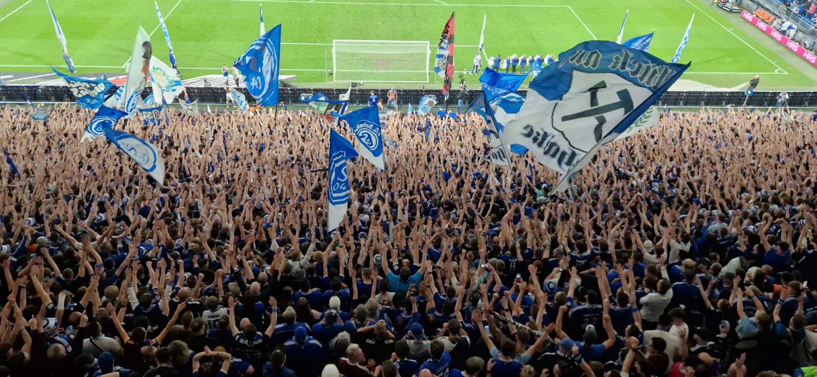 FC Schalke 04 – 1. FC Nürnberg 2-0 (19)