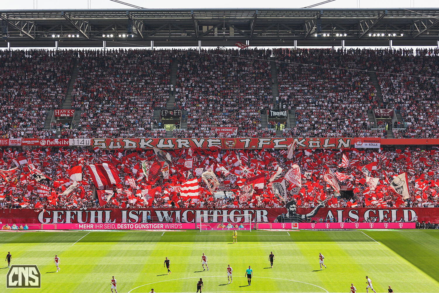 1. FC Köln – FC Bayern München 1-2 (8)