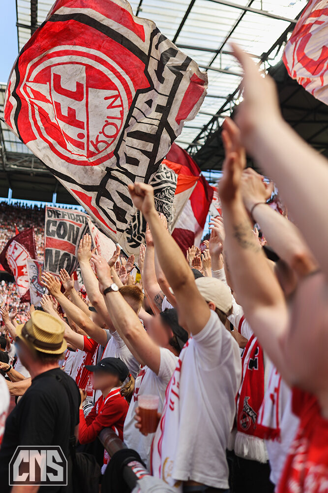 1. FC Köln – FC Bayern München 1-2 (11)